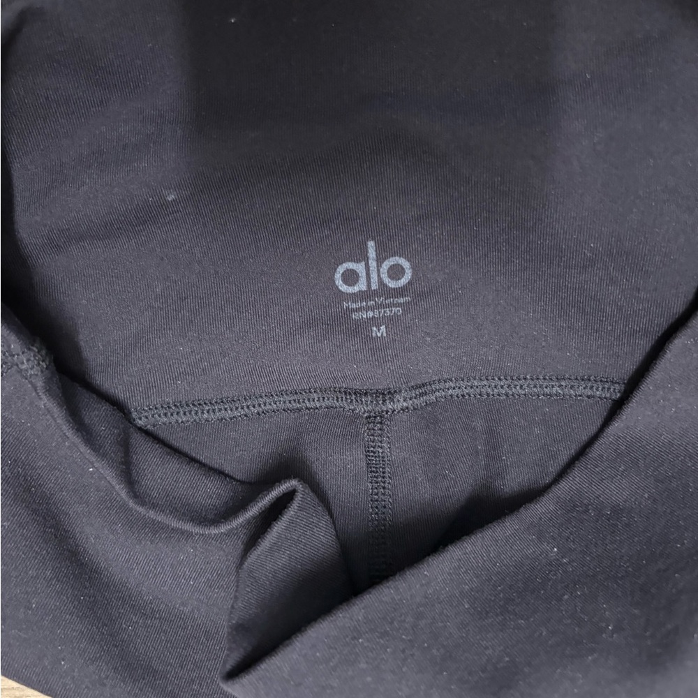 ALO Yoga Black Leggings